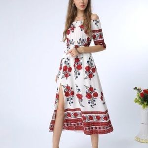 Sucrefas Red and White Floral Dress